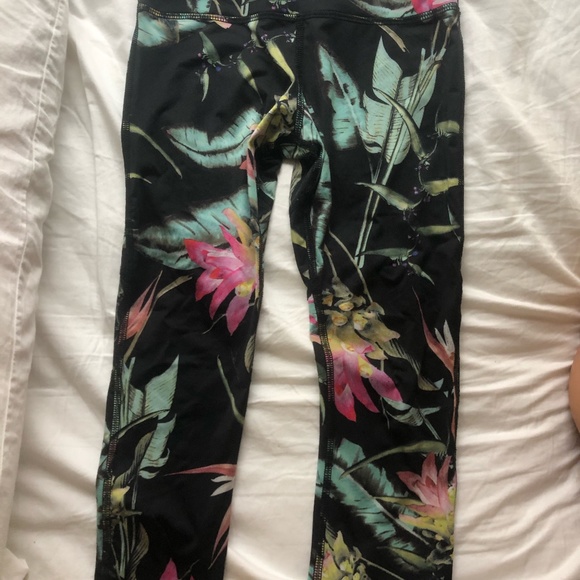 Fun legging bundle!! - Picture 7 of 8